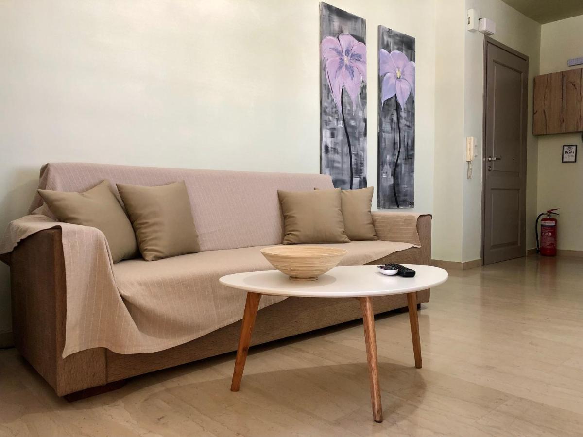 Loft Office House Apartment ดรามา ภายนอก รูปภาพ